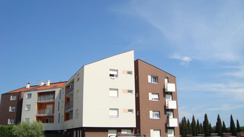 Apartment Lela Умаг Экстерьер фото